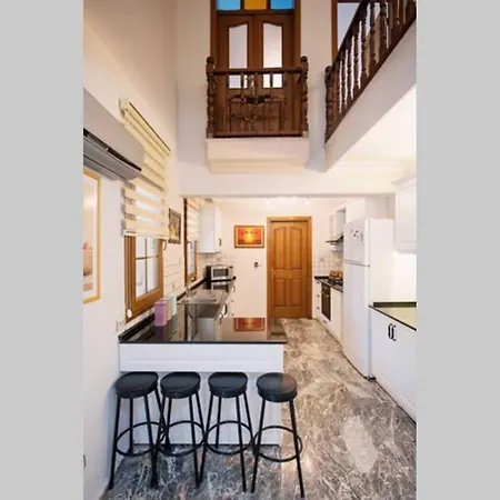 Aybek Villa *